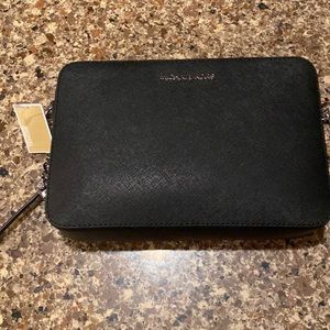 New Micheal Kors black crossbody bag